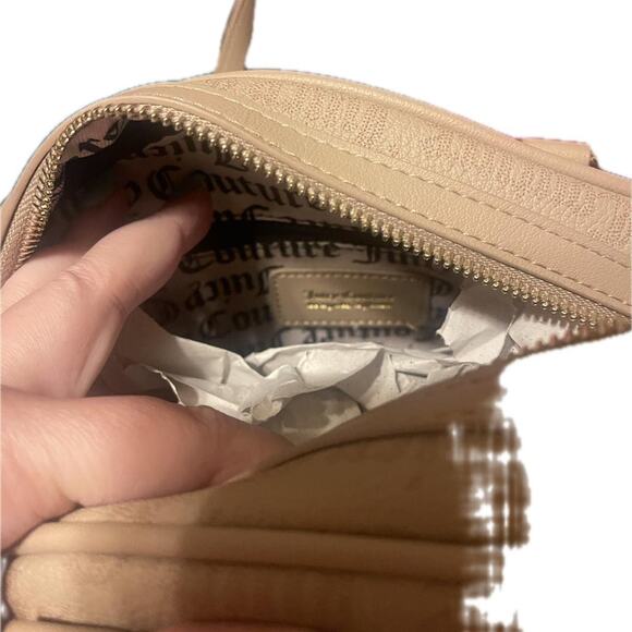 Juicy couture flawless dome satchel - Picture 3 of 3